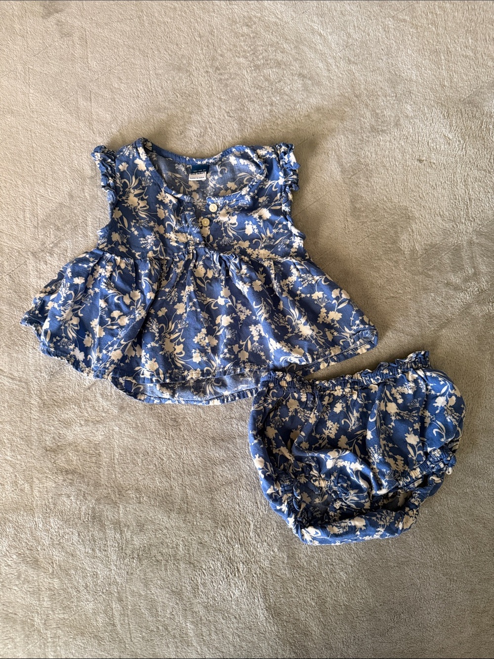 Old Navy Blue and White Floral Baby Top & Diaper Cover Set